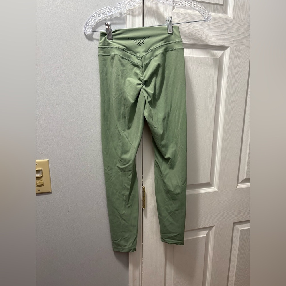 Gymshark X Whitney Simmons Sage Green Sports Bra & Leggings Set - Picture 4 of 5